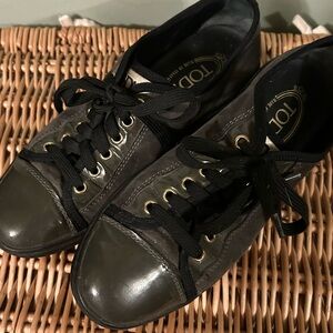 Tods  Black and Gray Women's Shoes